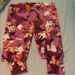 LuLaRoe Goofy Tall and Curvy Leggings barely worn